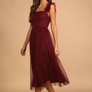 Lulus Midi Dress Brand New!